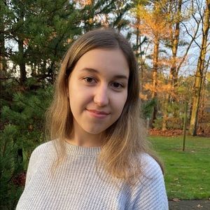 Meet your Posher, Mia